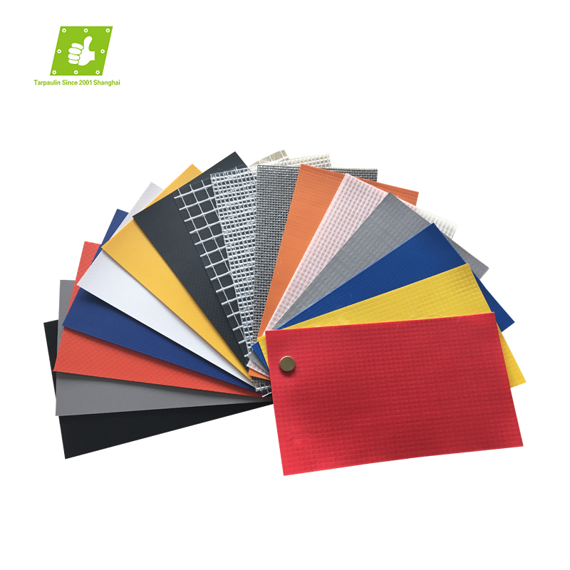 Lona de PVC recubierta, impermeable, resistente a los rayos UV, retardante de llama, de alta resistencia, flexible y de servicio pesado, para cubiertas de camiones y remolques 